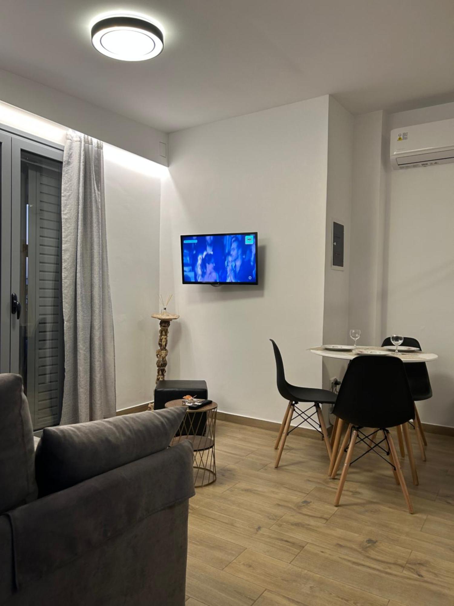 Technopolis Luxury Apartments Athene Buitenkant foto