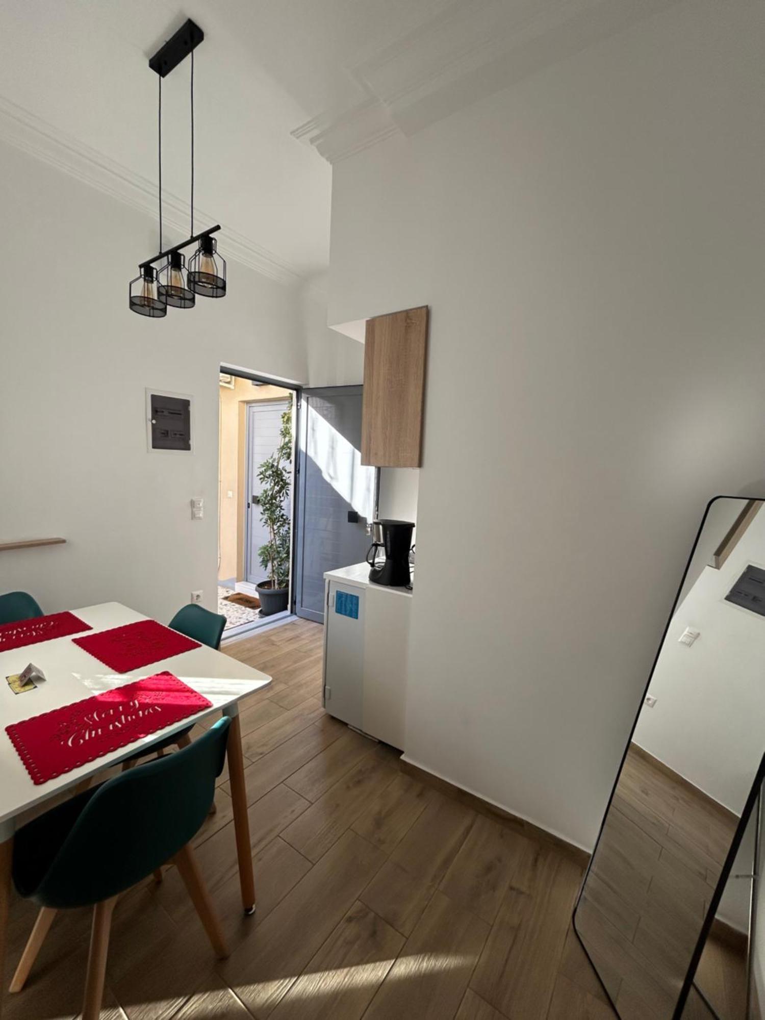 Technopolis Luxury Apartments Athene Buitenkant foto